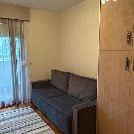 Danube Terrace Elegant With 2 Bedroom With Free Air Conditioner And Private Parking Budapest Exterior photo