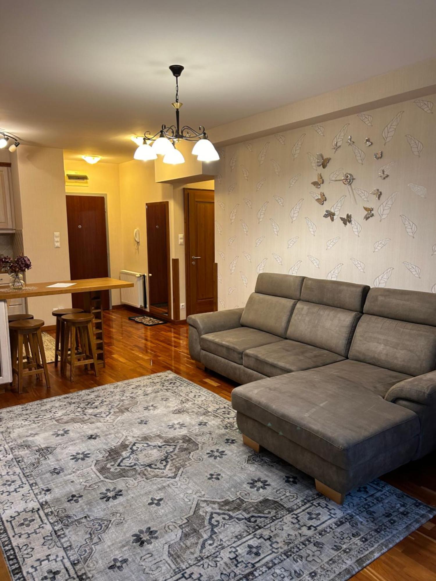 Danube Terrace Elegant With 2 Bedroom With Free Air Conditioner And Private Parking Budapest Exterior photo